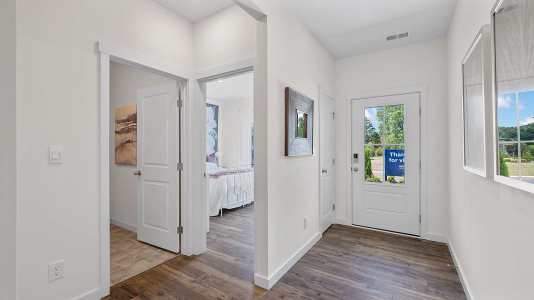 Image 26 representing the Cali by D.R. Horton in Fairview Hills, Cleveland, TN.