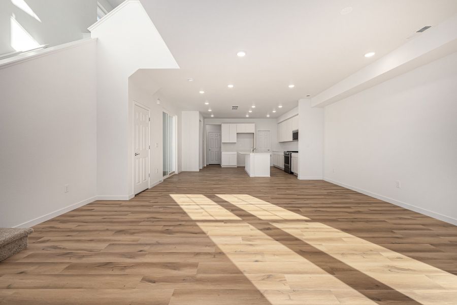 Spacious, unfurnished interior of a new home in Arras Park, Thornton (Image 14).