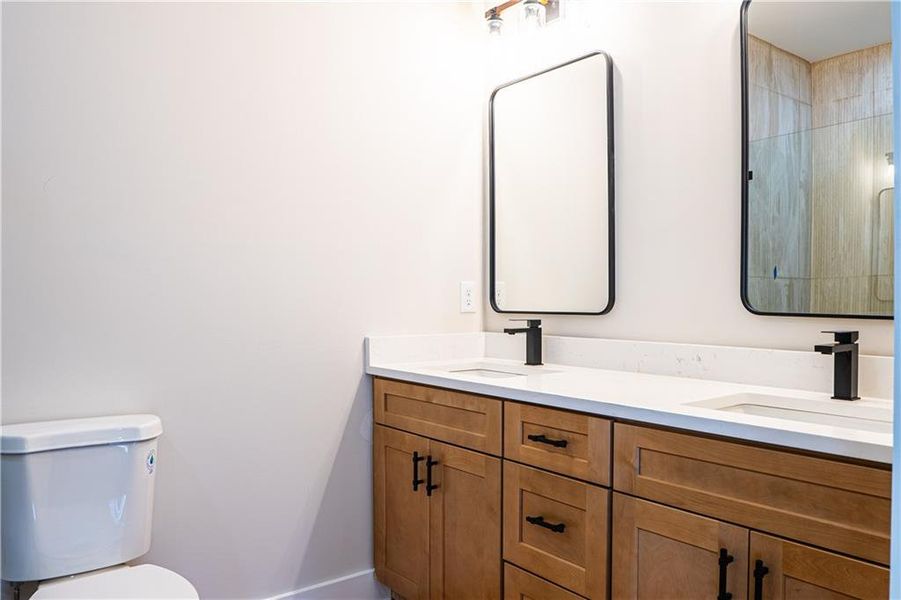 Furnished interior view inside a new home in , Dawsonville (Image 9).