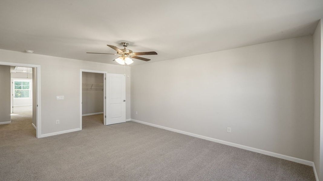 Spacious, unfurnished interior of a new home in The Grove at Glennview, Kernersville (Image 18).