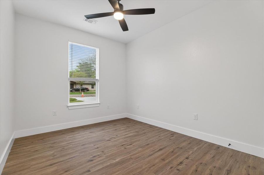 Spacious, unfurnished interior of a new home in , Whitesboro (Image 12).