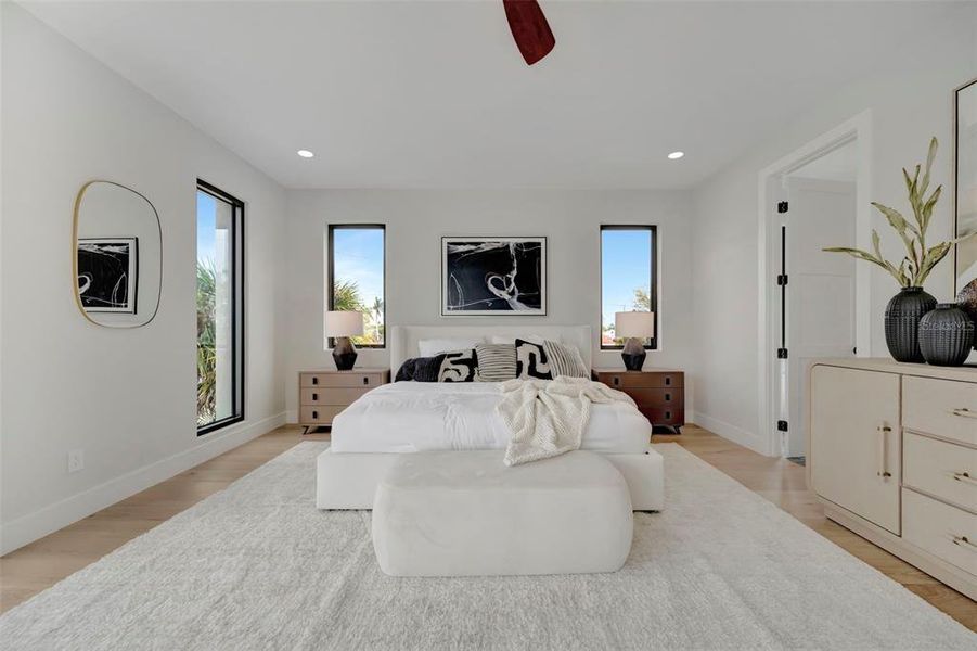 Furnished interior view inside a new home in , St. Petersburg (Image 19).