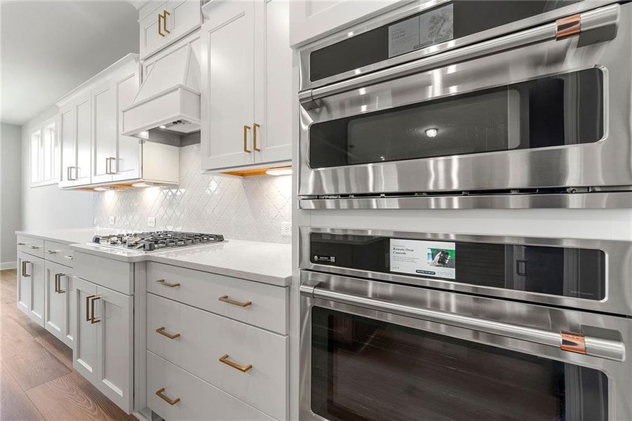 Furnished interior view inside a new home in Cresswind Georgia at Twin Lakes, Hoschton (Image 4). Furnished interior view inside a new home in Cresswind Georgia at Twin Lakes, Hoschton (Image 4).