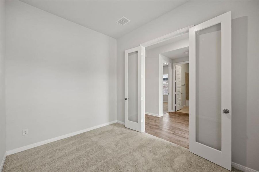 21-web-or-mls-1426-red-clover-ave