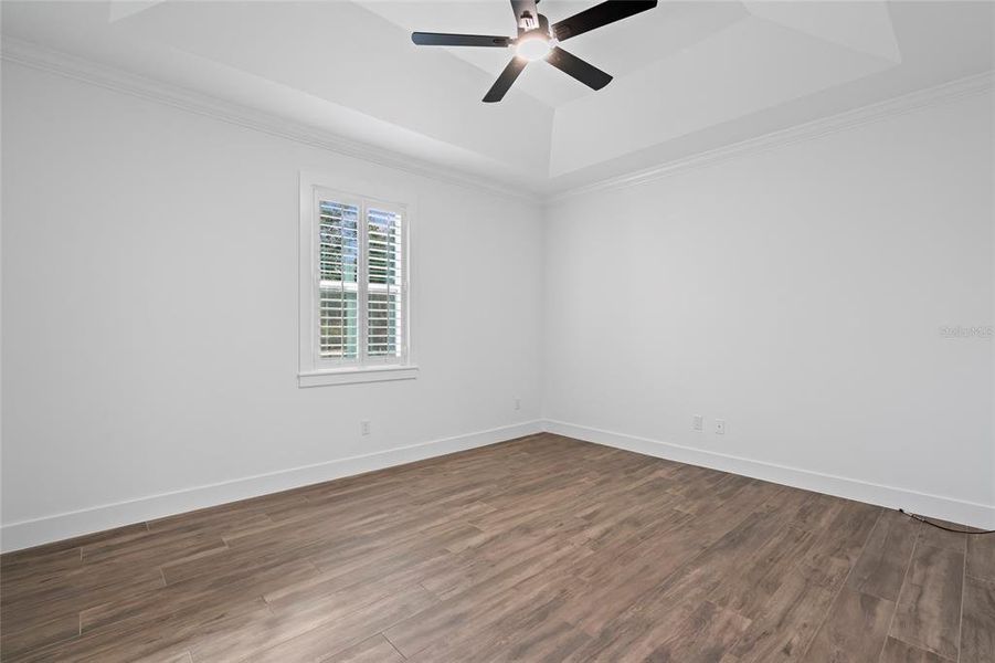 Spacious, unfurnished interior of a new home in , Okeechobee (Image 31).