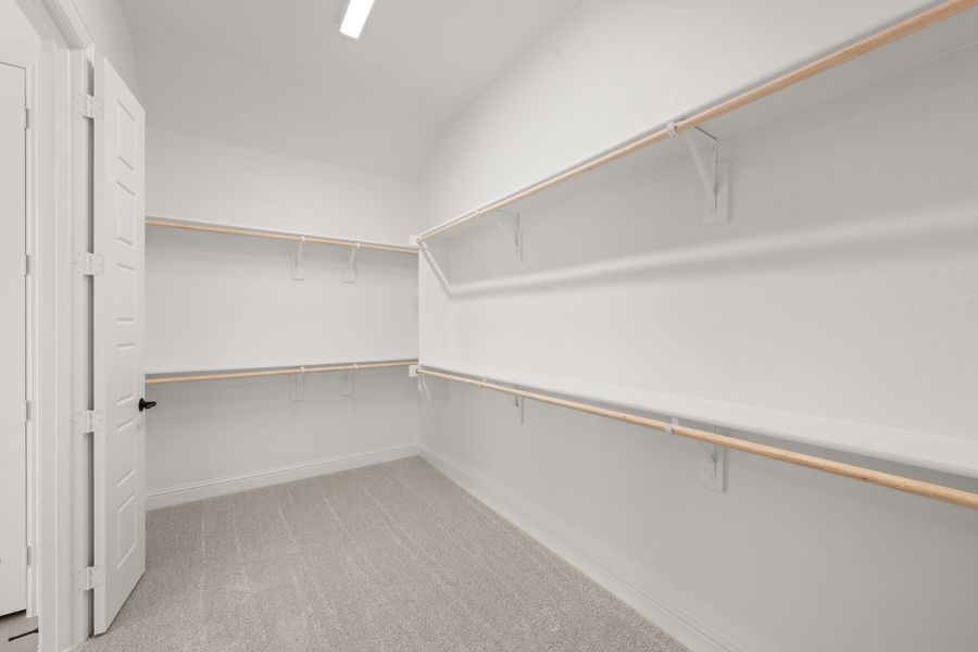 Spacious, unfurnished interior of a new home in Panchasarp Farms, Burleson (Image 30). Spacious, unfurnished interior of a new home in Panchasarp Farms, Burleson (Image 30).