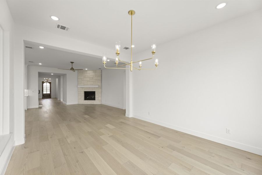 Representative unfurnished interior of a home built from the 4512 by Tradition Homes in Mustang Lakes, McKinney (Image 22).