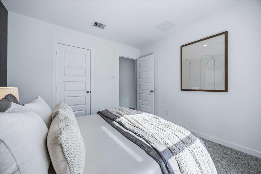 Furnished interior view inside a new home in Highland Court, Houston (Image 27).