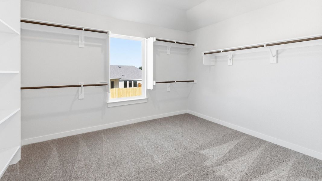 Furnished interior view inside a new home in Creeks Crossing, Elgin (Image 13).