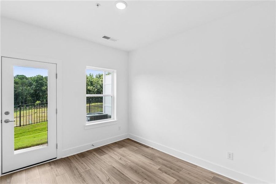 Spacious, unfurnished interior of a new home in Grandview Terrace, Canton (Image 13).