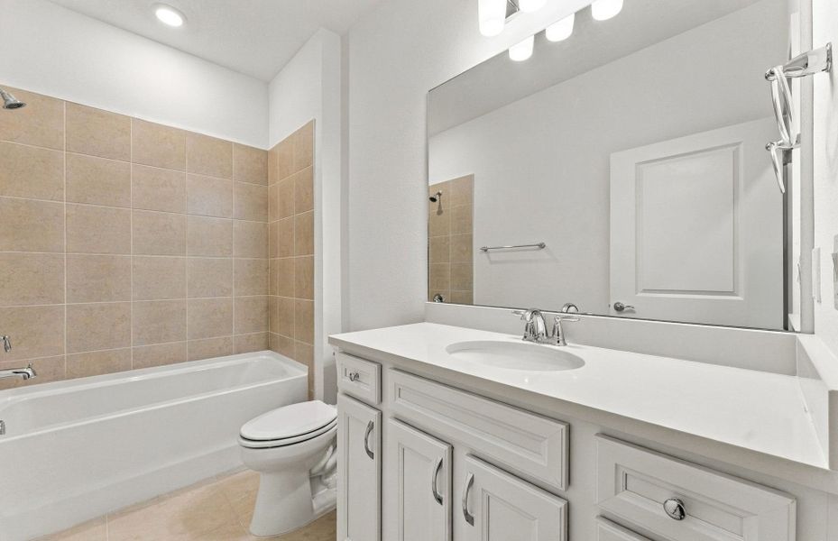 Furnished interior view inside a new home in Del Webb Sunchase, Parrish (Image 6).