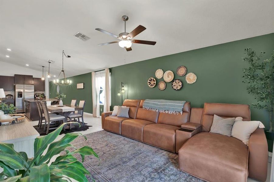Furnished interior view inside a new home in , Wimauma (Image 24).