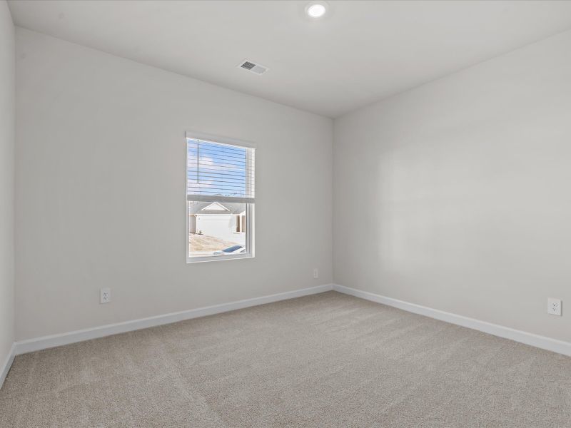 Spacious, unfurnished interior of a new home in Holland Park, Spartanburg (Image 19).