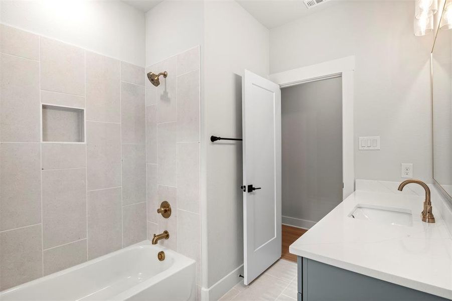 Image 26 of a home in .