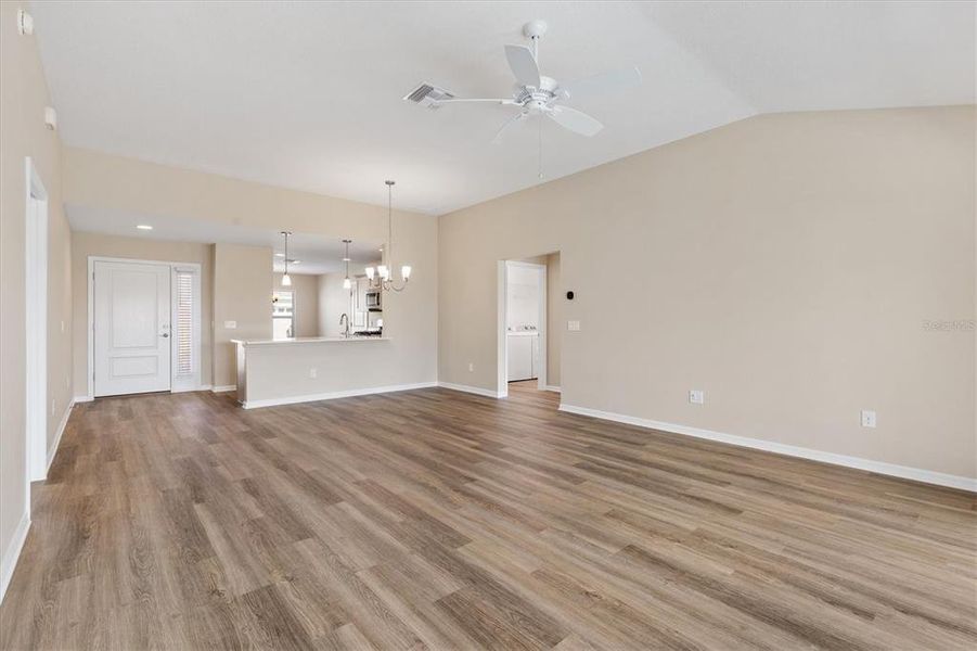 Spacious, unfurnished interior of a new home in , The Villages (Image 19).