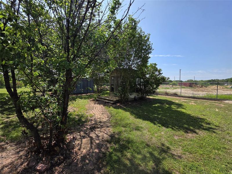 Natural landscape and outdoor views near in Brownwood (Image 16). Natural landscape and outdoor views near in Brownwood (Image 16).