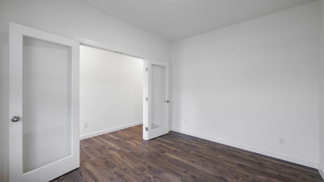 Spacious, unfurnished interior of a new home in Hillcrest Landing, Cleveland (Image 13).