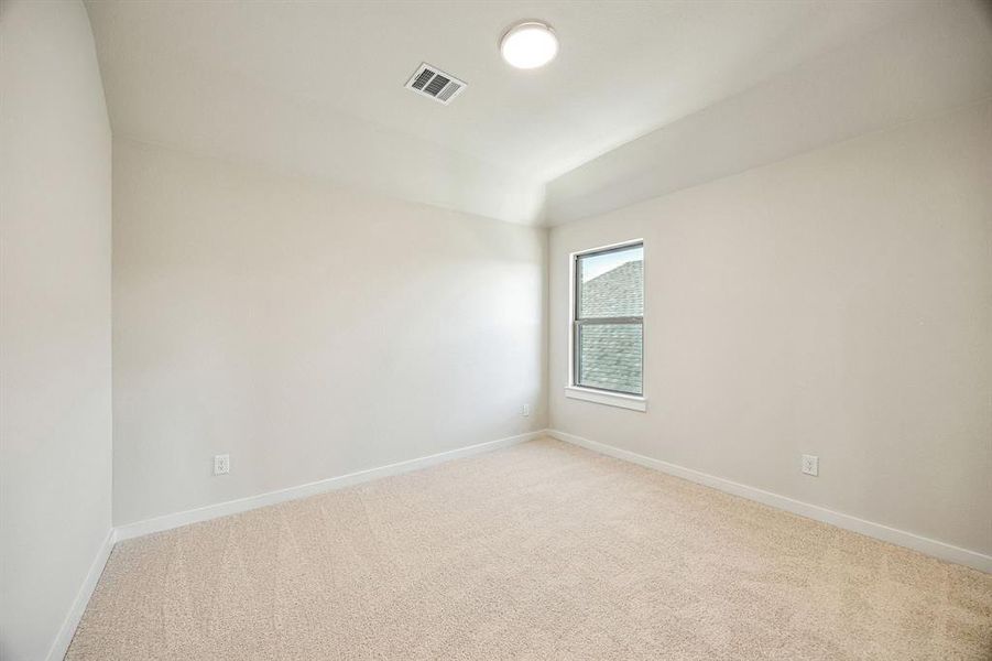 Spacious, unfurnished interior of a new home in Freeman Farms, Kaufman (Image 18). Spacious, unfurnished interior of a new home in Freeman Farms, Kaufman (Image 18).