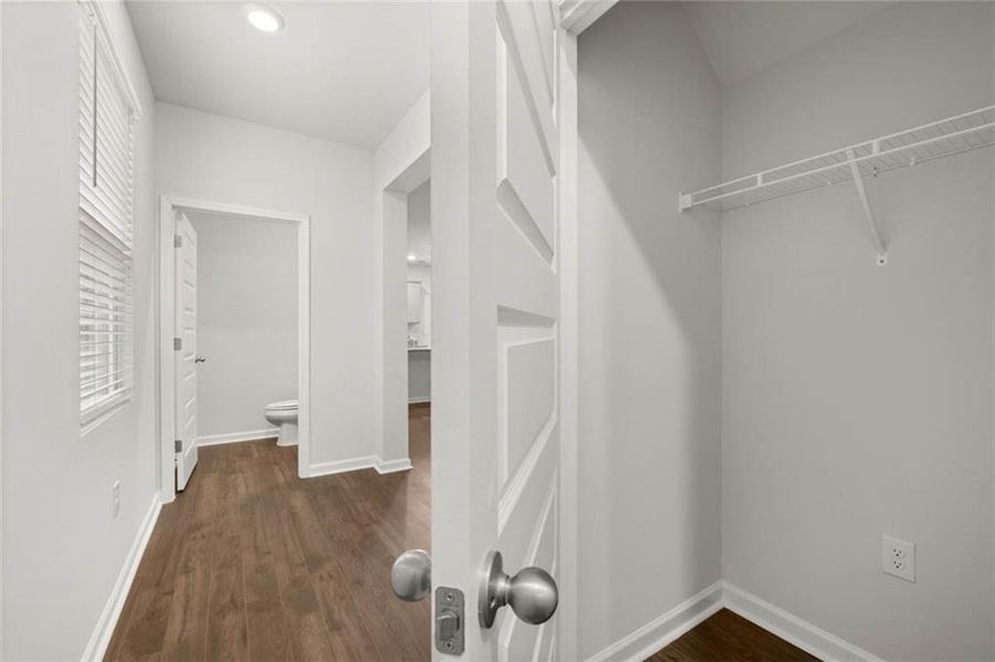 Spacious, unfurnished interior of a new home in Echo Glen, Stockbridge (Image 23).