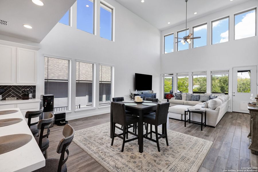 Furnished interior view inside a new home in Cibolo Canyons 50', San Antonio (Image 13). Furnished interior view inside a new home in Cibolo Canyons 50', San Antonio (Image 13).