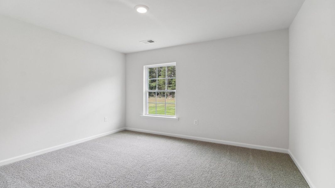 Spacious, unfurnished interior of a new home in Hunter's Branch, Hopkins (Image 21).