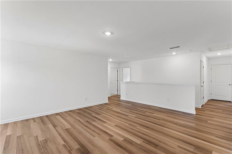 Spacious, unfurnished interior of a new home in Avery Ridge, Gainesville (Image 17).