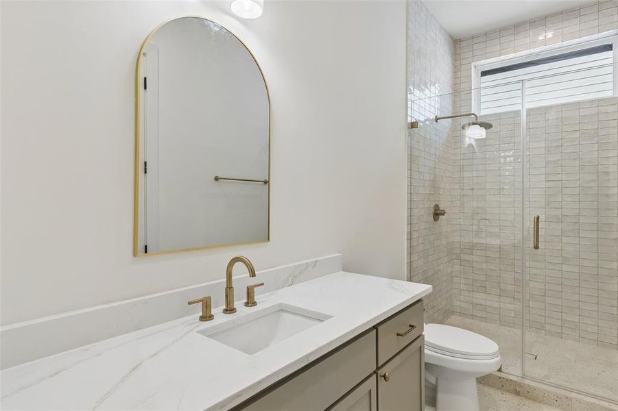 Furnished interior view inside a new home in , Dallas (Image 16).