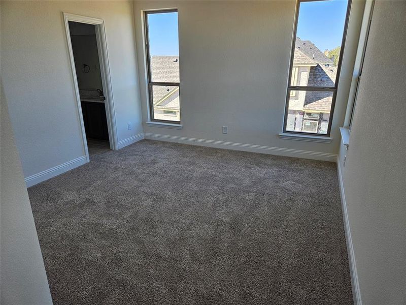 Spacious, unfurnished interior of a new home in West Farmington, Van Alstyne (Image 14). Spacious, unfurnished interior of a new home in West Farmington, Van Alstyne (Image 14).