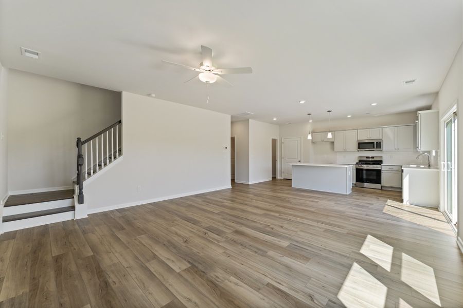 Image 29 of a home in Richmond Hill. Image 29 of a home in Richmond Hill.