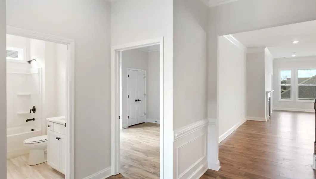 Spacious, unfurnished interior of a new home in Alder Pond, Campobello (Image 17).