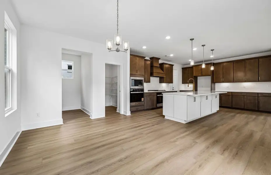 Furnished interior view inside a new home in Devonshire, Mount Juliet (Image 6).
