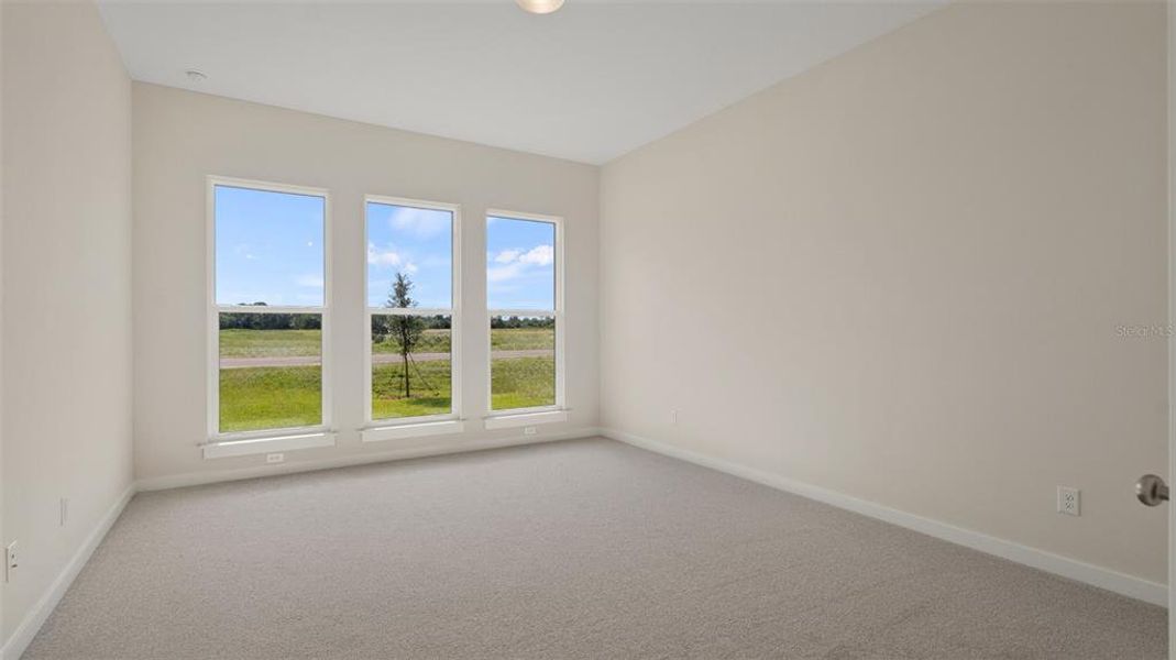 Spacious, unfurnished interior of a new home in Turnleaf, Punta Gorda (Image 7). Spacious, unfurnished interior of a new home in Turnleaf, Punta Gorda (Image 7).