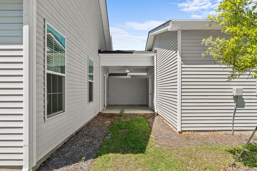 Exterior details and patio area of a home in , Summerville (Image 4).
