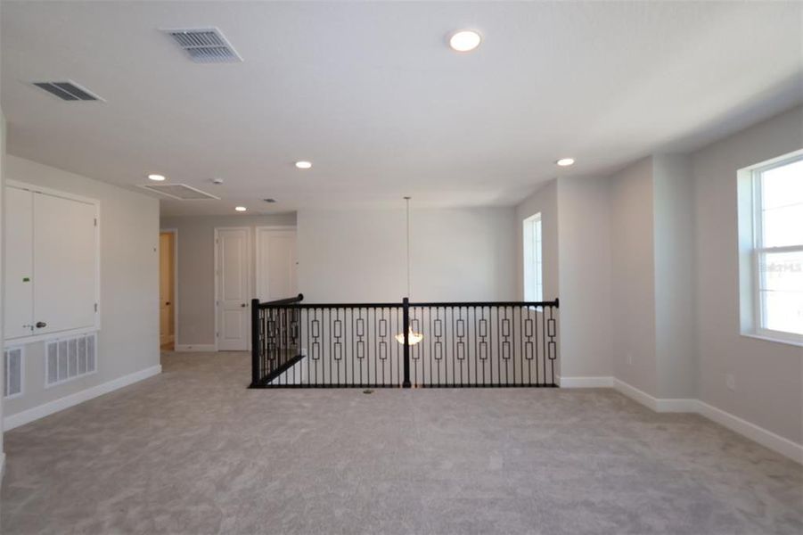 Spacious, unfurnished interior of a new home in Eden at Crossprairie, St. Cloud (Image 16). Spacious, unfurnished interior of a new home in Eden at Crossprairie, St. Cloud (Image 16).