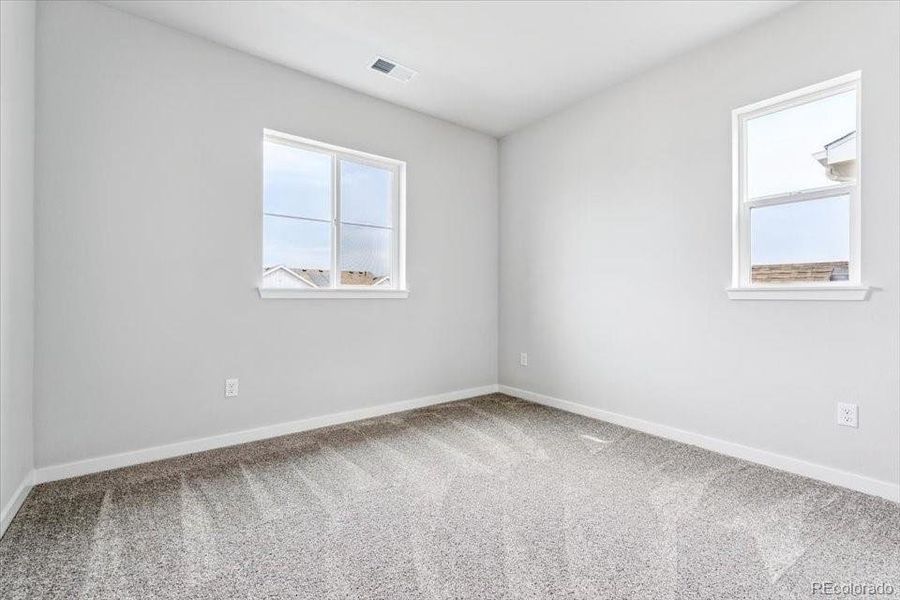 Spacious, unfurnished interior of a new home in Prestige Collection at Parkdale Commons, Lafayette (Image 23).