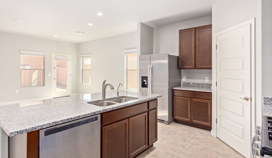 Furnished interior view inside a new home in Sycamore Vista, Vail (Image 9).