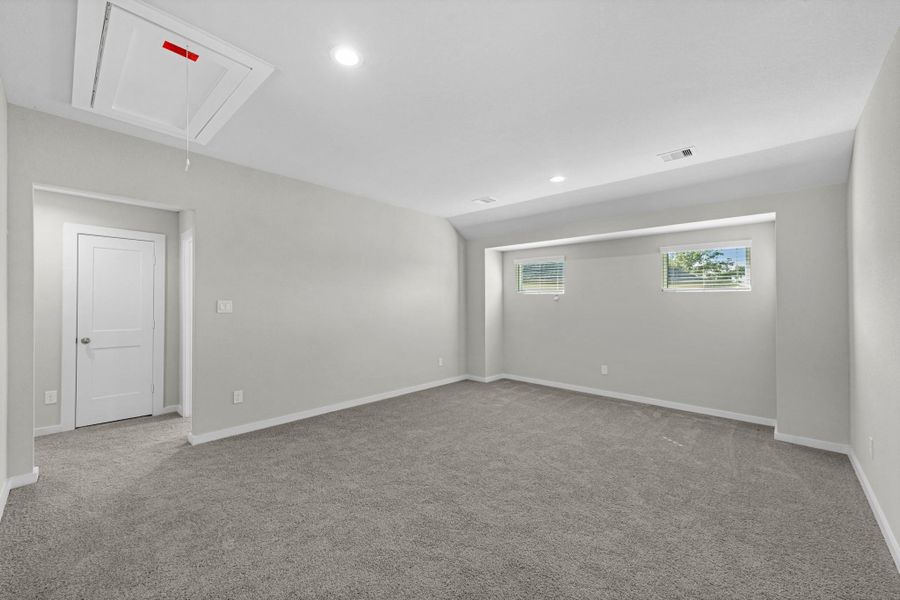 Spacious, unfurnished interior of a new home in Grand Oaks Village, Houston (Image 21). Spacious, unfurnished interior of a new home in Grand Oaks Village, Houston (Image 21).