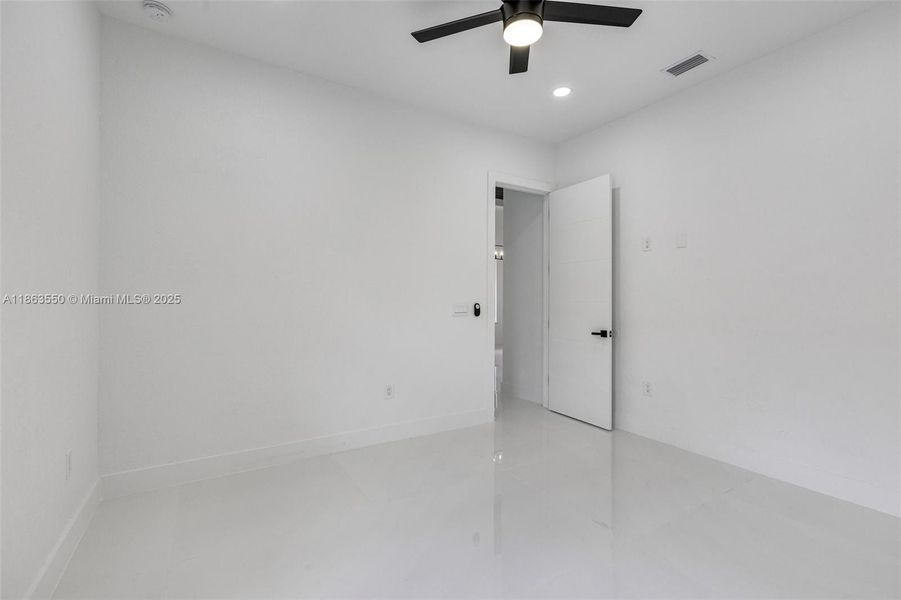 Spacious, unfurnished interior of a new home in , Cape Coral (Image 19). Spacious, unfurnished interior of a new home in , Cape Coral (Image 19).