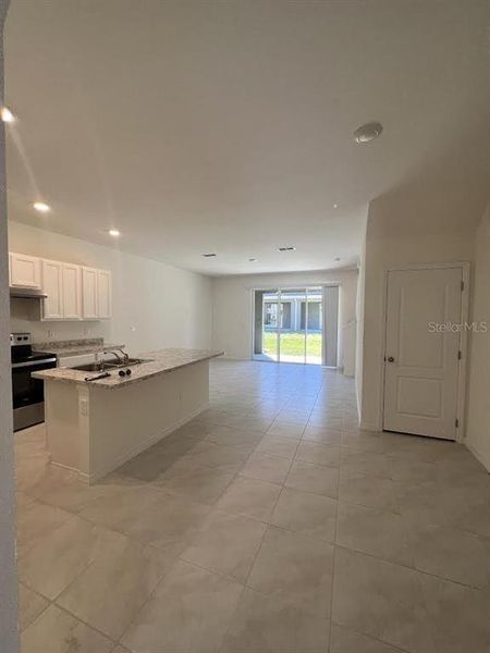 Image 12 of a home in Atria at Ridgewood Lakes.