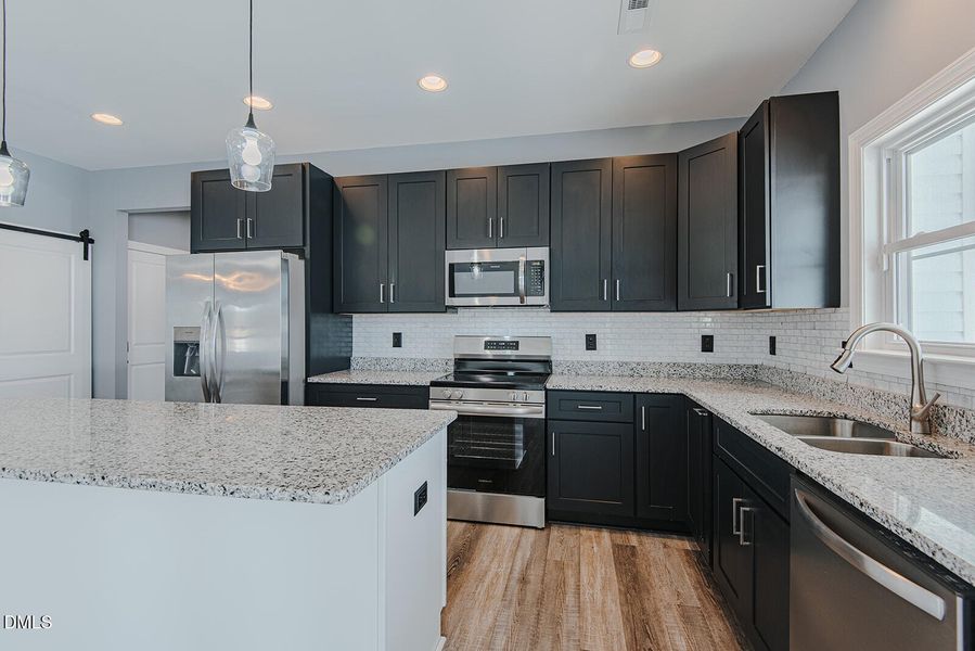 _MGP7881-HDR _MGP7881-HDR