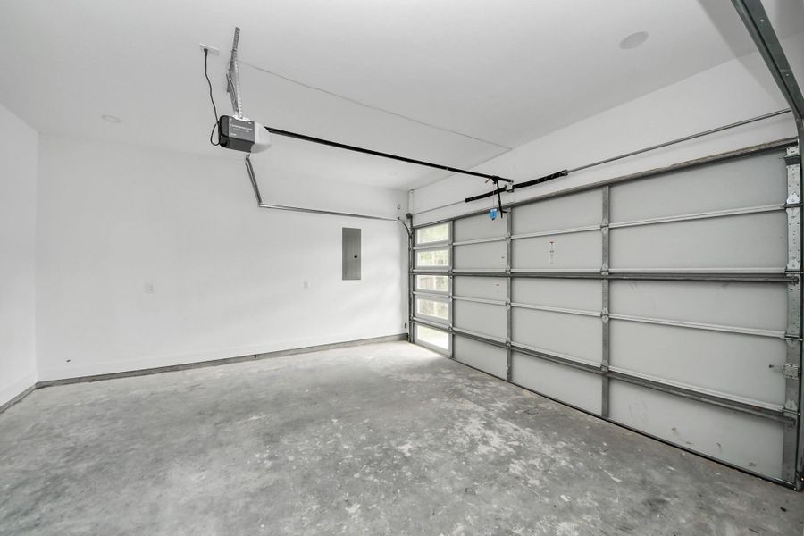 Spacious, unfurnished interior of a new home in , Dayton (Image 18). Spacious, unfurnished interior of a new home in , Dayton (Image 18).