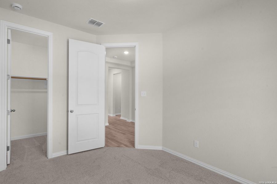 Spacious, unfurnished interior of a new home in Clear Creek, New Braunfels (Image 17).