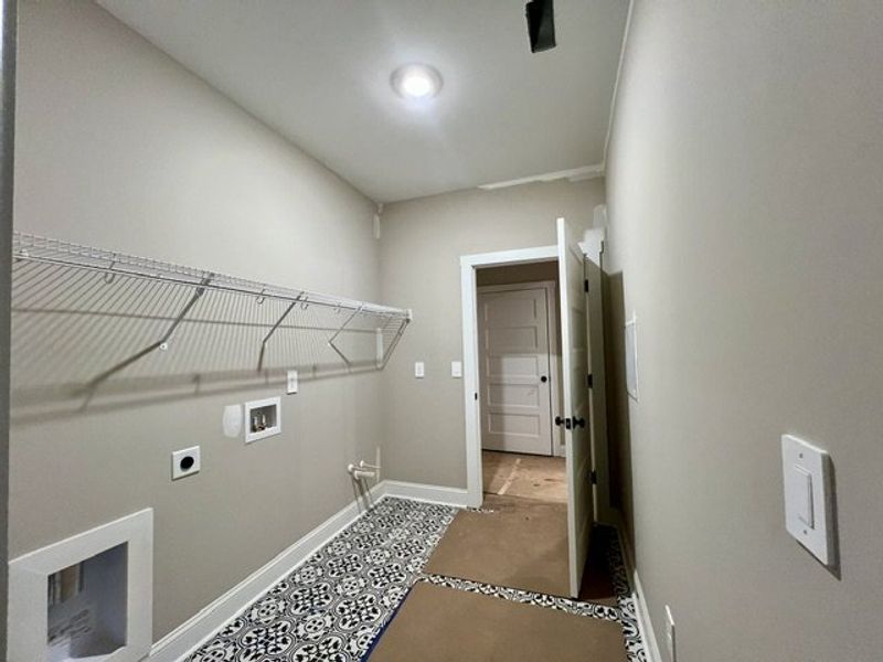 Spacious, unfurnished interior of a new home in Hammett Woods, Hogansville (Image 3).