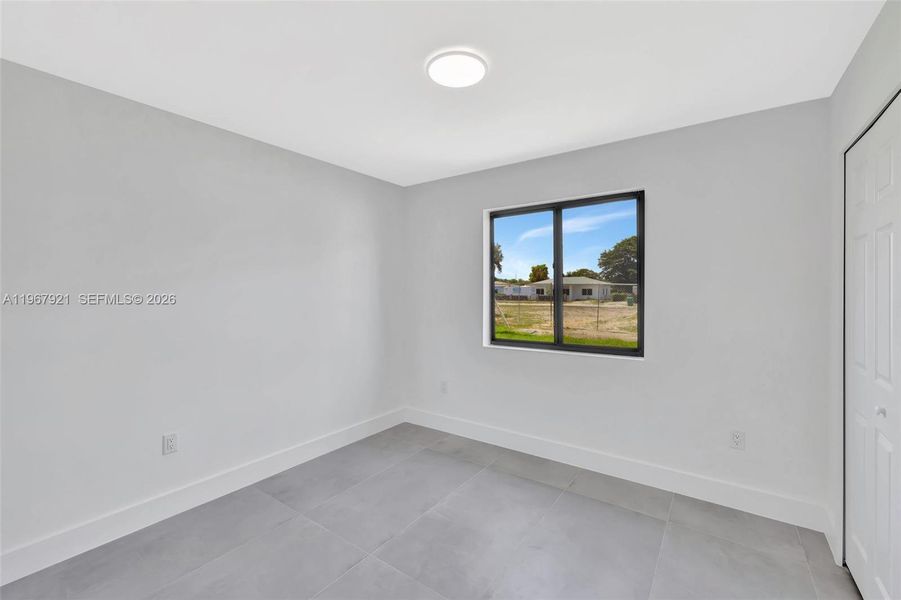 Spacious, unfurnished interior of a new home in , Miami Gardens (Image 48).