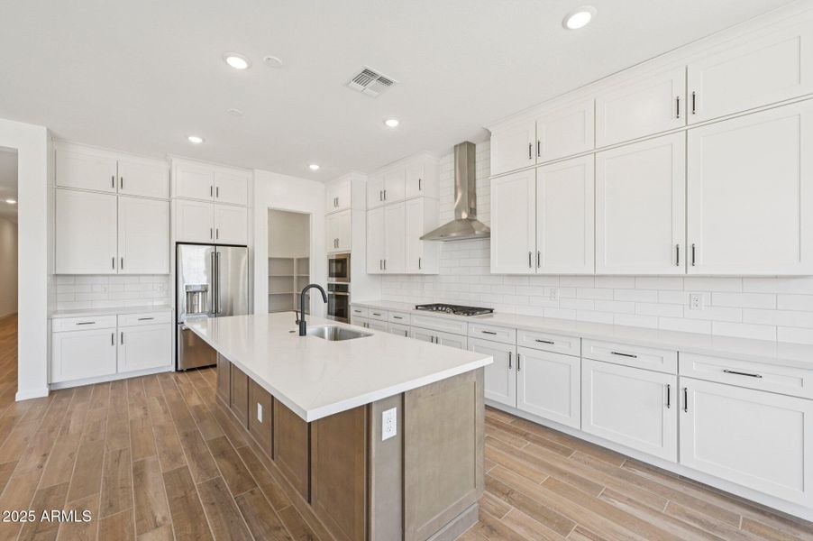 13-web-or-mls-E Twin Acres Dr-S0708-013 13-web-or-mls-E Twin Acres Dr-S0708-013