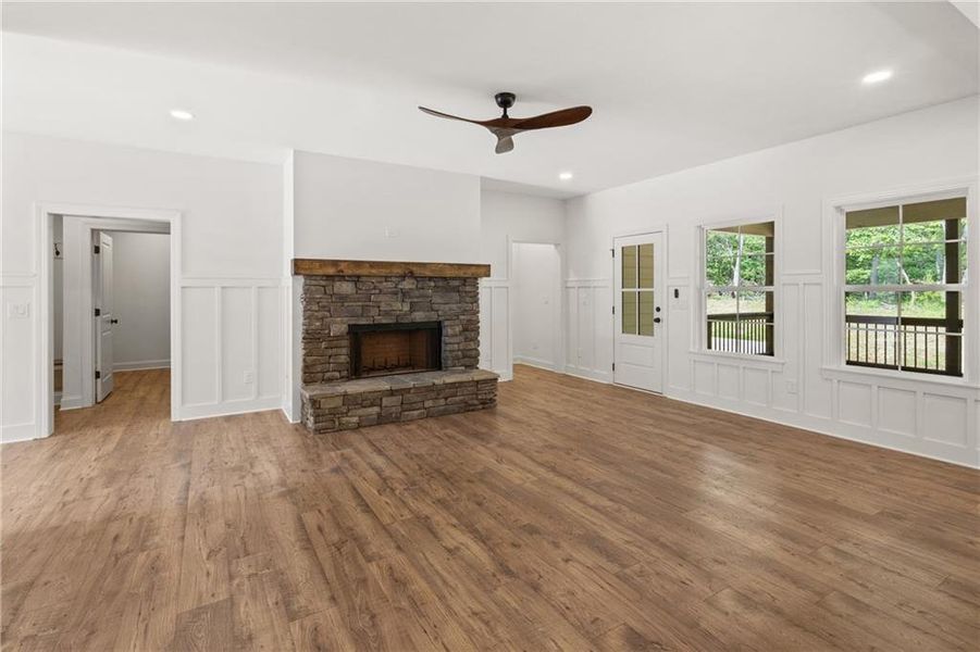 Spacious, unfurnished interior of a new home in , Dahlonega (Image 20). Spacious, unfurnished interior of a new home in , Dahlonega (Image 20).