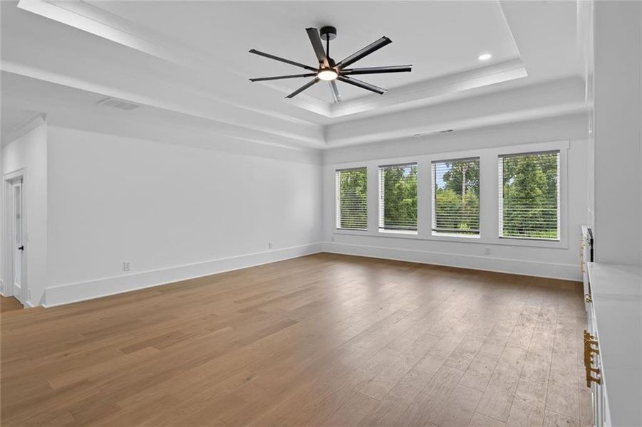Spacious, unfurnished interior of a new home in , Bethlehem (Image 75).