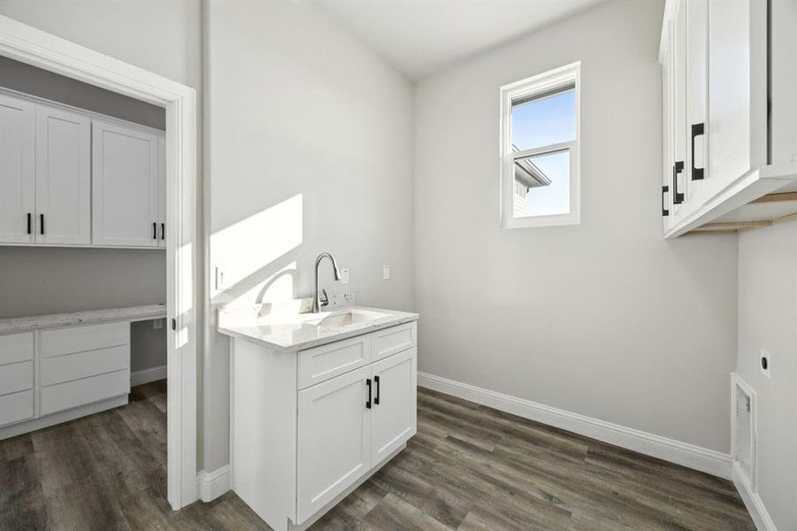 Furnished interior view inside a new home in , Royse City (Image 7).