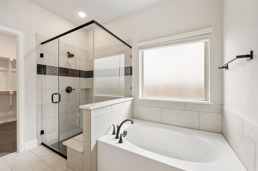 Furnished interior view inside a new home in Sonoma Verde, McLendon-Chisholm (Image 6).