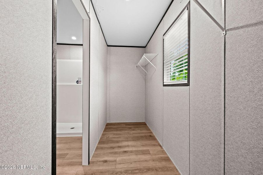 Spacious, unfurnished interior of a new home in , Lake City (Image 24).